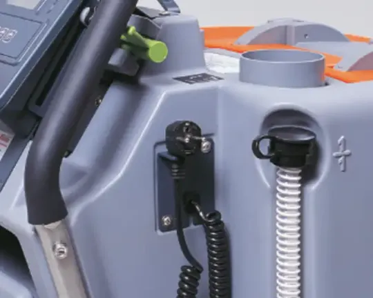 Hako Scrubmaster B70 CL, On-Board-Ladegerät