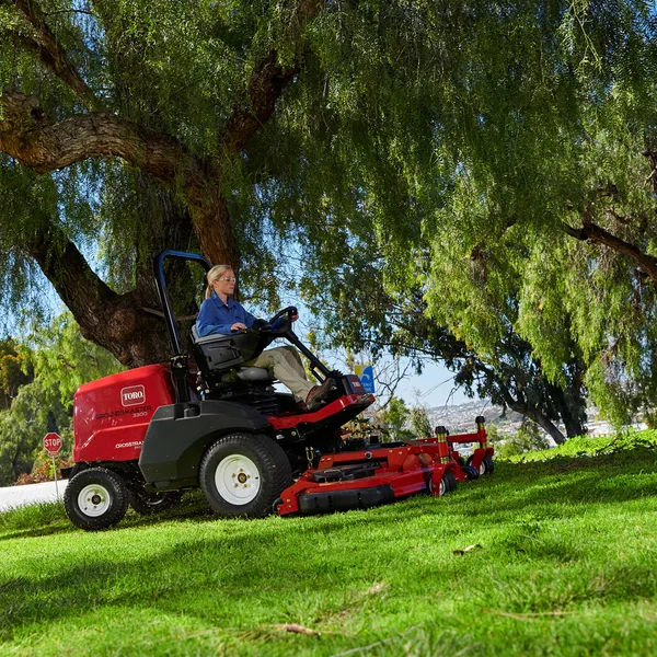 groundsmaster leistungsstark berg auf