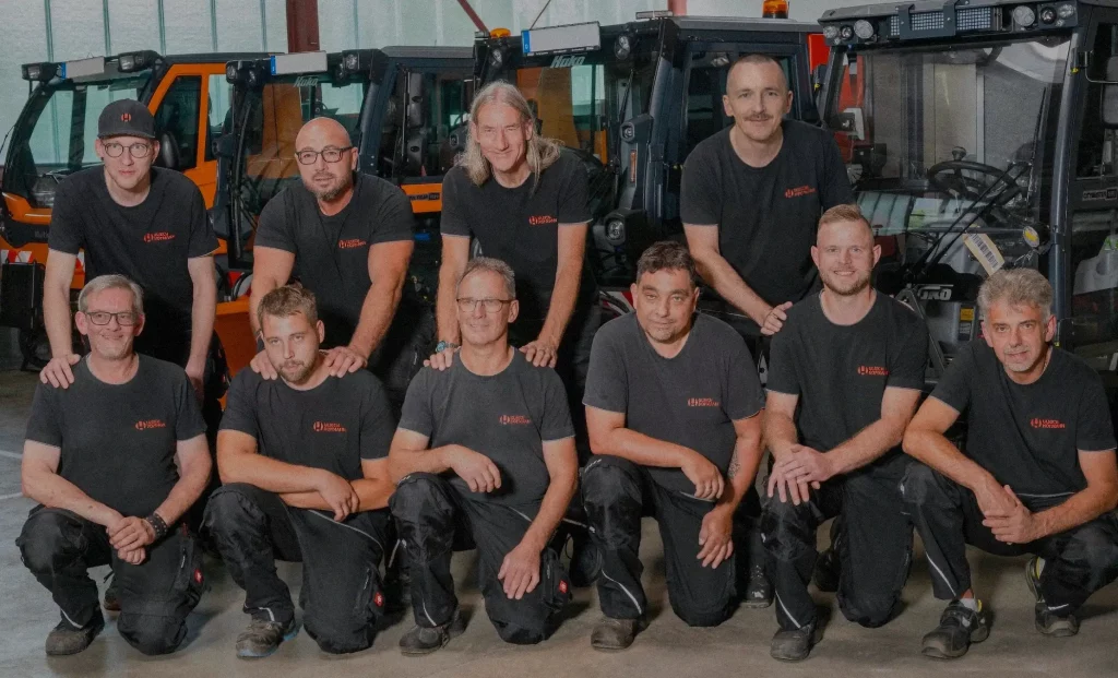 Gruppenfoto Service Techniker Team der Ulrich Hofmann GmbH