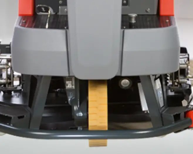 Scrubmaster B120 R Anfahrschutz vorne