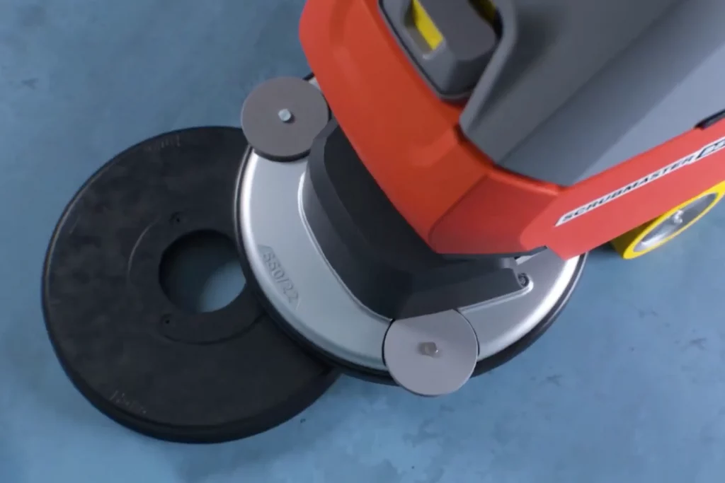 Hako Scrubmaster B50 Scheuersaugmaschine Bürstenwechsel per Pedal